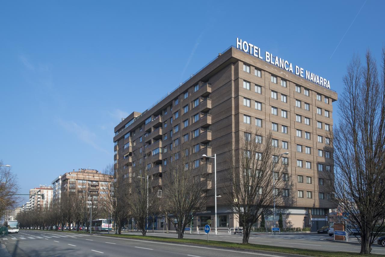 Hotel Blanca De Navarra Pamplona Bagian luar foto